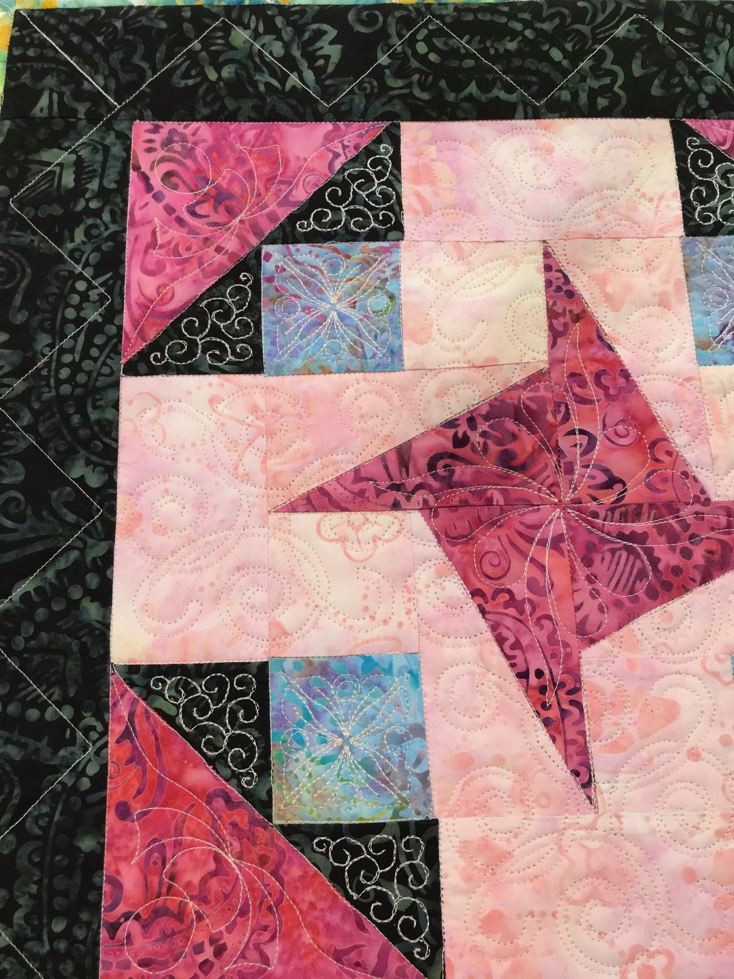 Longarm quilted customer quilt example 25